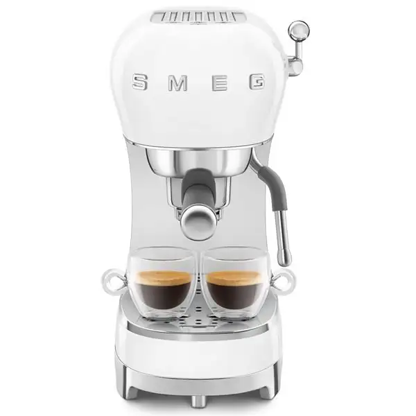 https://ewpsimply.blob.core.windows.net/ewpsimply/The%20Cafe%20&%20Objets/SMEG/MACHINE%20EXPRESSO/BLANCHE/8017709324810_1_600%201.jpg